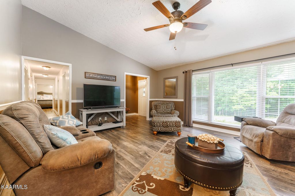 Photo of 256 Armes Chapel Rd, Wartburg, TN 37887 (MLS # 1230148)