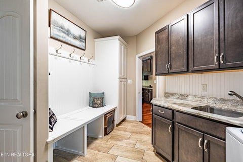 Tiny photo for 330 Dudala Point, Loudon, TN 37774 (MLS # 1349815)