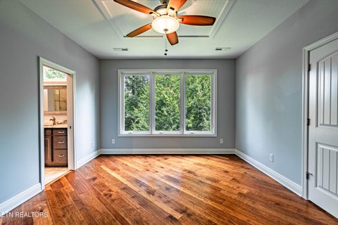 Tiny photo for 330 Dudala Point, Loudon, TN 37774 (MLS # 1349815)