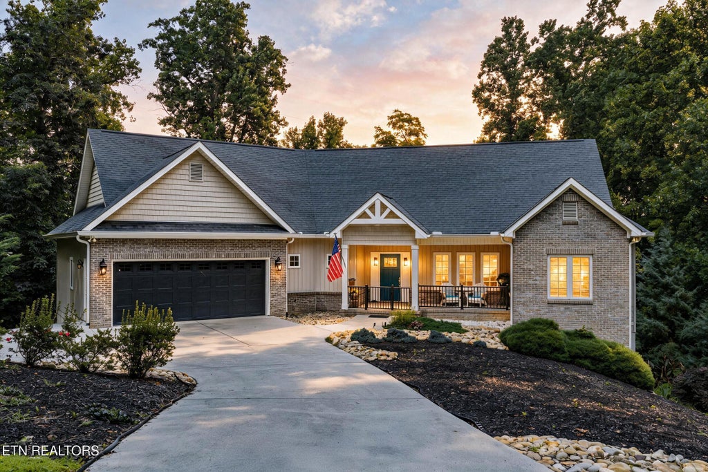 Photo of 330 Dudala Point, Loudon, TN 37774 (MLS # 1349815)