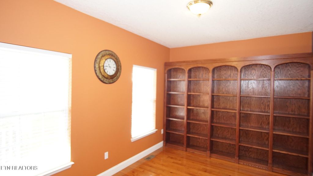 Photo of 3006 Franklin Ave, Sweetwater, TN 37874 (MLS # 1277504)