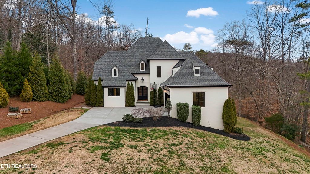 Photo of 5401 Mill Ridge Drive Drive, Knoxville, TN 37919 (MLS # 1325783)