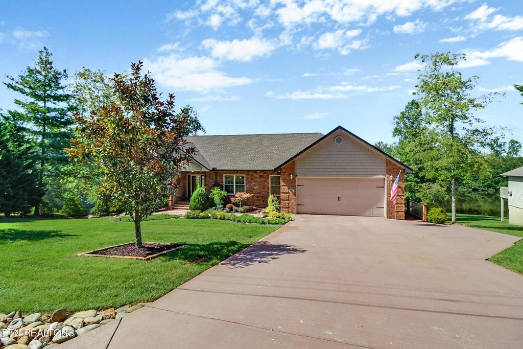 Photo of 16 Valarian Terrace, Crossville, TN 38558 (MLS # 1313716)