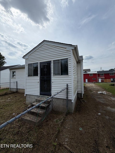 Tiny photo for 3754 Speedway Circle, Knoxville, TN 37914 (MLS # 1353880)