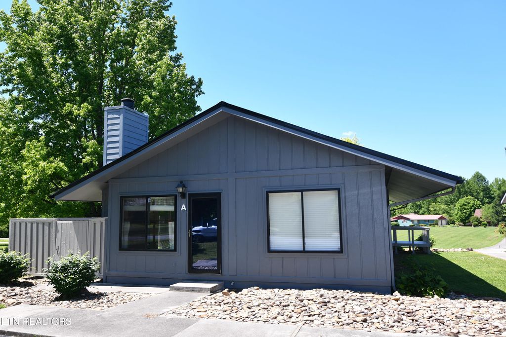 Photo of 4304 Little Creek Way #A, Cosby, TN 37722 (MLS # 1341135)