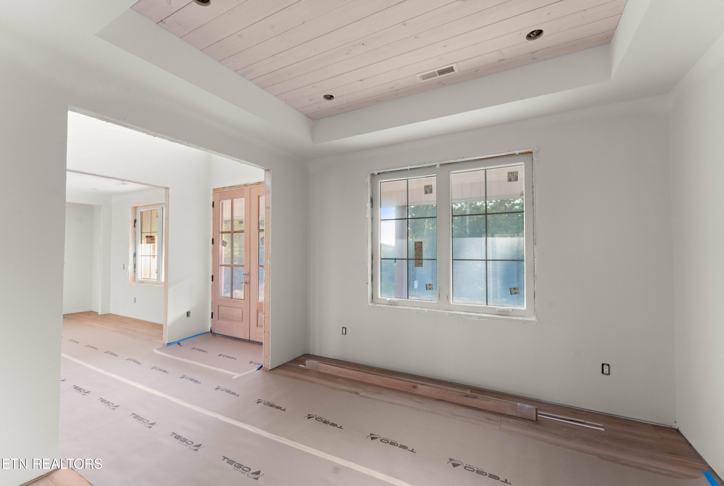 1015 Eastridge Pass