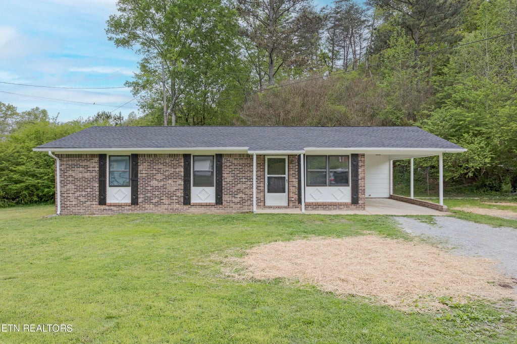 Photo of 954 Garrison Rd, Dayton, TN 37321 (MLS # 1260303)