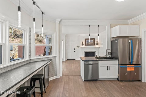 Tiny photo for 103 Amanda Place, Oak Ridge, TN 37830 (MLS # 1357992)