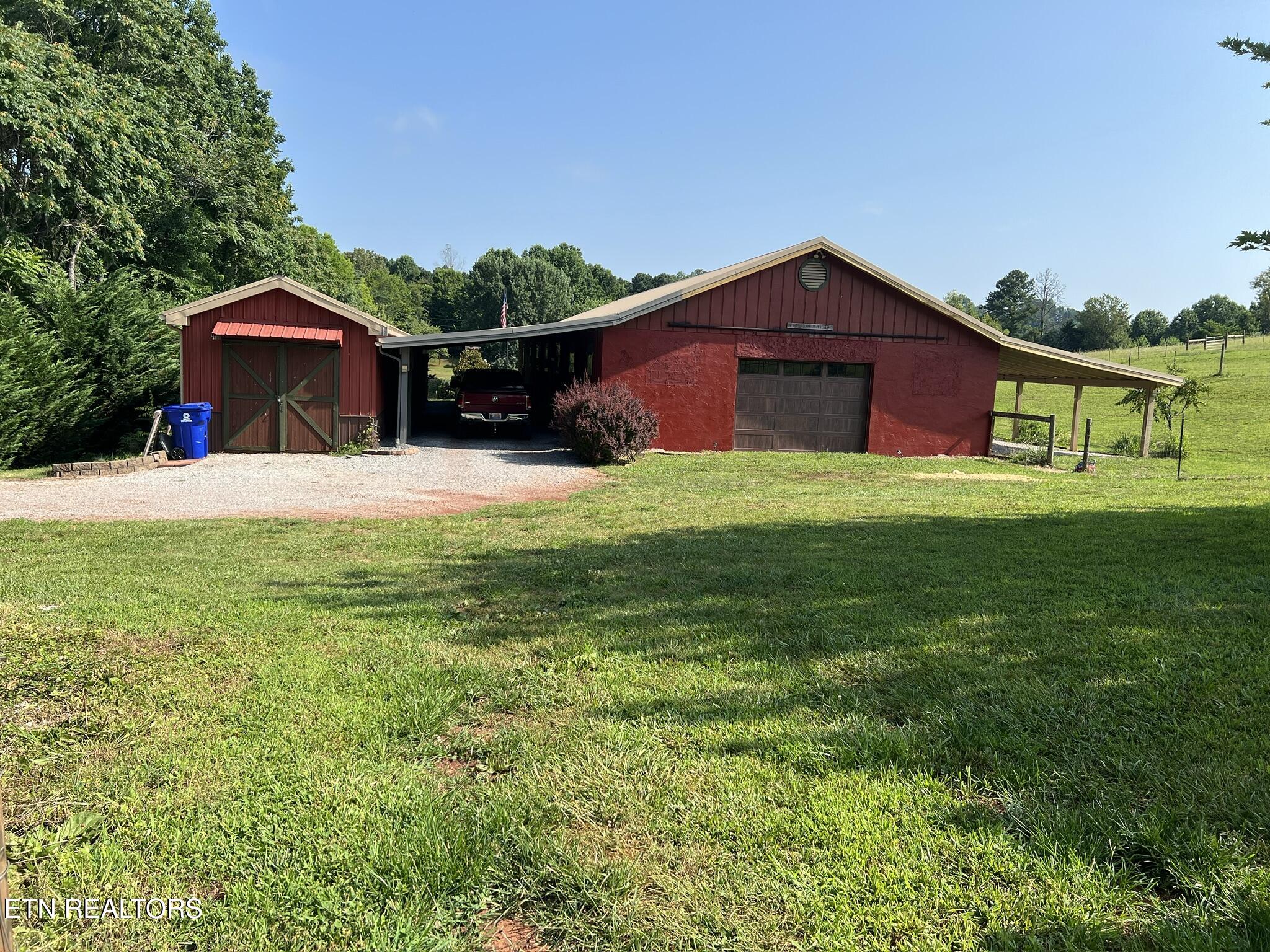 204 Knob Crossing