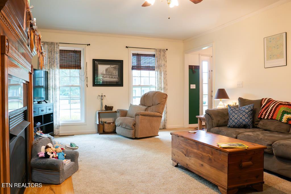 3615 Maplewood Drive