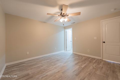 Tiny photo for 125 Bettis Lane, Kingston, TN 37763 (MLS # 1324351)