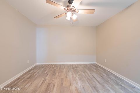 Tiny photo for 125 Bettis Lane, Kingston, TN 37763 (MLS # 1324351)