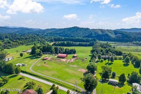 Photo of 786 Swan Pond Circle Rd, Harriman, TN 37748 (MLS # 1344792)