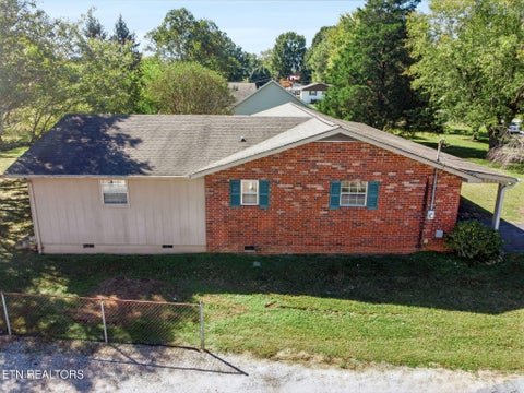 Tiny photo for 1370 Russell Lane, Lenoir City, TN 37772 (MLS # 1359238)