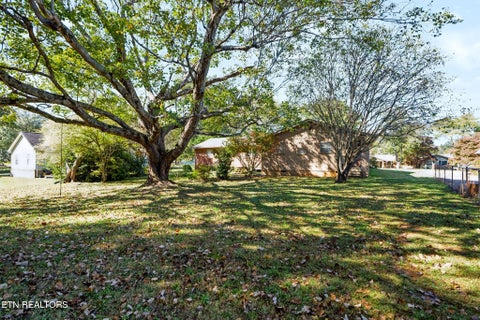 Tiny photo for 1370 Russell Lane, Lenoir City, TN 37772 (MLS # 1359238)