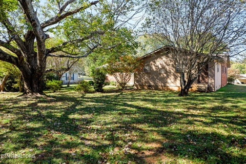 Tiny photo for 1370 Russell Lane, Lenoir City, TN 37772 (MLS # 1359238)