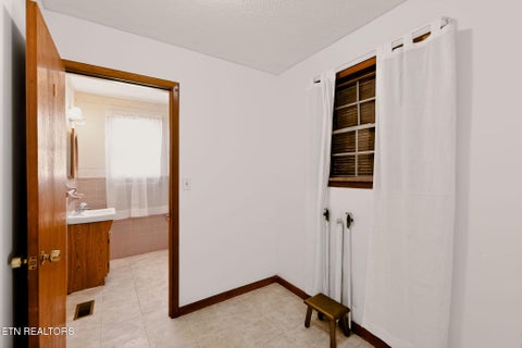 Tiny photo for 1370 Russell Lane, Lenoir City, TN 37772 (MLS # 1359238)