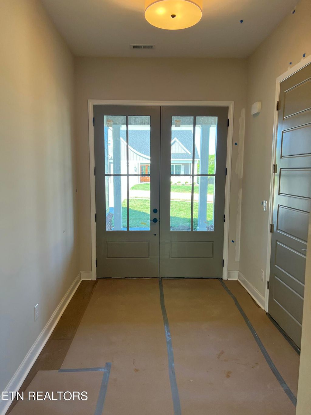 Photo of 149 Limelight Lane, Lenoir City, TN 37772 (MLS # 1331095)