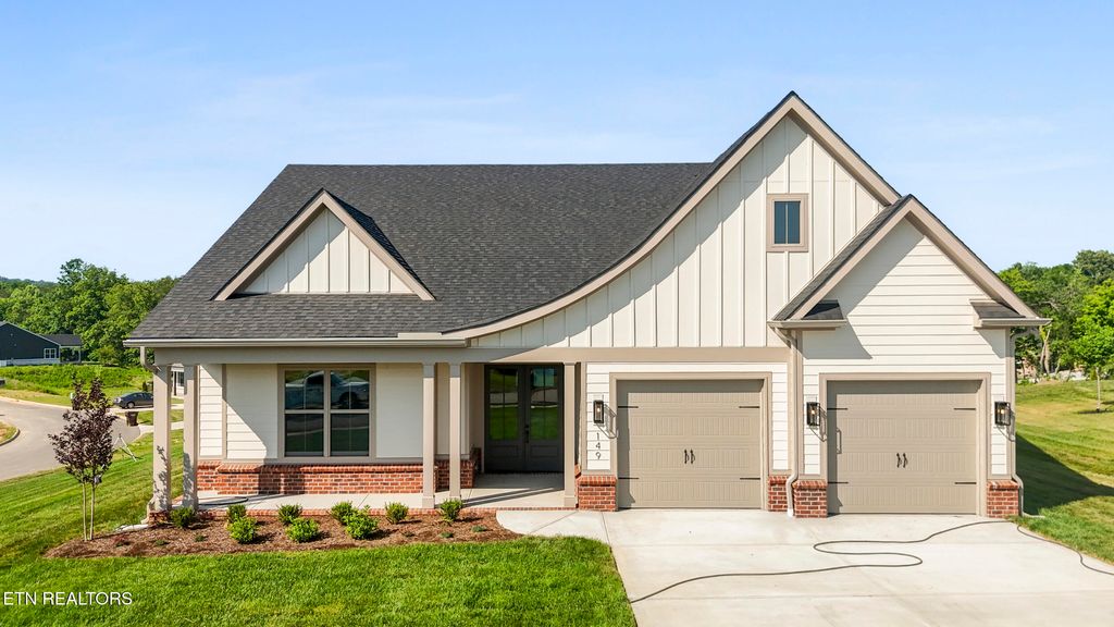 Photo of 149 Limelight Lane, Lenoir City, TN 37772 (MLS # 1331095)