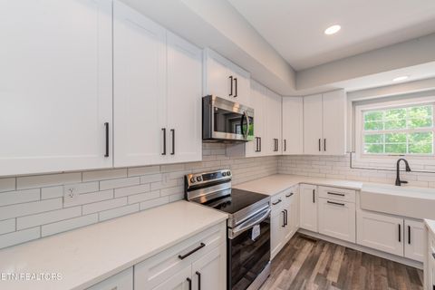 Tiny photo for 1336 Zachary Taylor Rd, Knoxville, TN 37922 (MLS # 1341596)