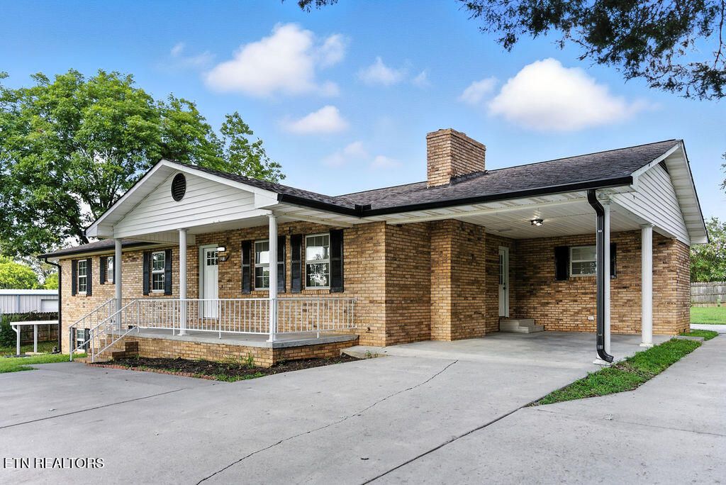 Photo of 5095 New Hwy 68, Madisonville, TN 37354 (MLS # 1309633)