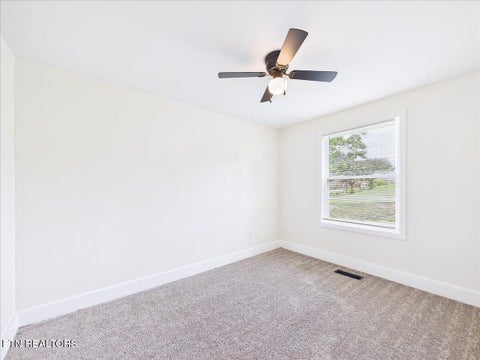 Tiny photo for 1109 N Price St, Sweetwater, TN 37874 (MLS # 1350049)