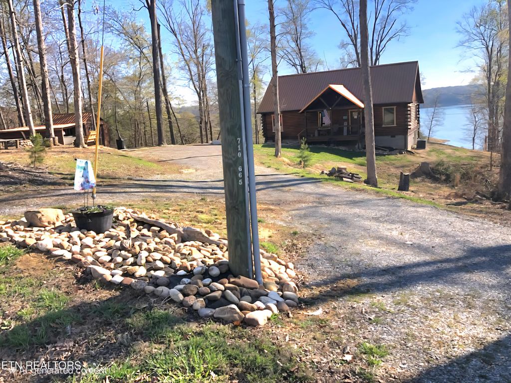 Photo of 2116 Riverview Drive, Dandridge, TN 37725 (MLS # 1297210)