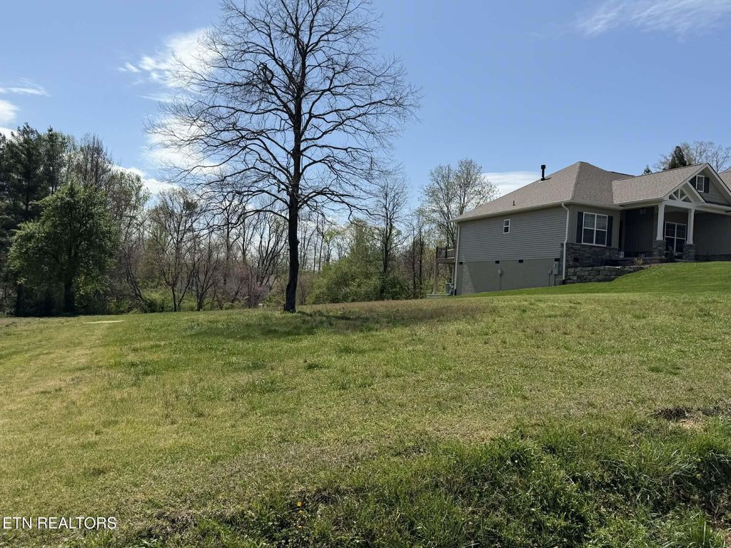 Photo of 323 Tigitsi Way, Loudon, TN 37774 (MLS # 1334892)