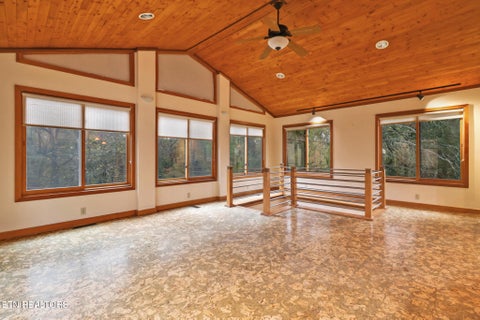 Tiny photo for 109 Wakefield Rd, Oak Ridge, TN 37830 (MLS # 1346586)