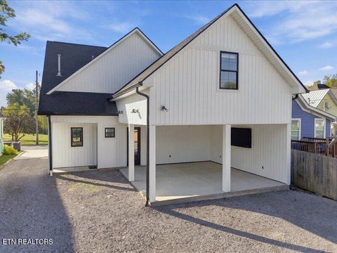 Tiny photo for 1511 Grainger Ave, Knoxville, TN 37917 (MLS # 1358373)