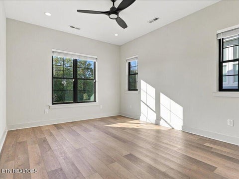 Tiny photo for 1511 Grainger Ave, Knoxville, TN 37917 (MLS # 1358373)