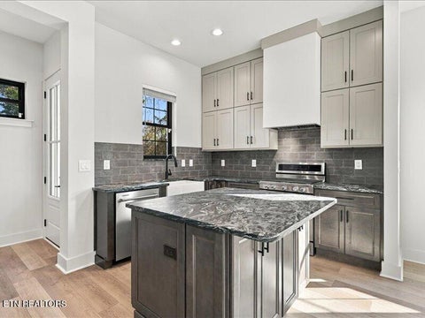 Tiny photo for 1511 Grainger Ave, Knoxville, TN 37917 (MLS # 1358373)