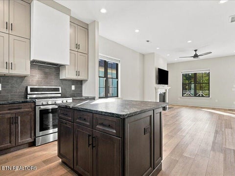 Tiny photo for 1511 Grainger Ave, Knoxville, TN 37917 (MLS # 1358373)