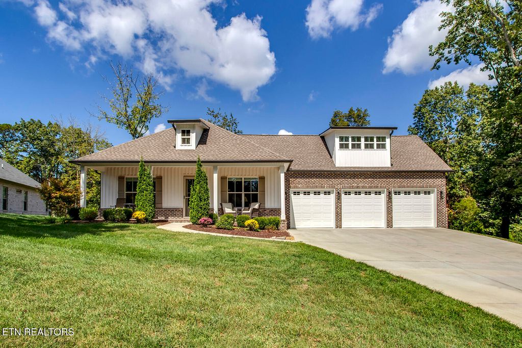 Photo of 202 Choowa Trace, Loudon, TN 37774 (MLS # 1317563)