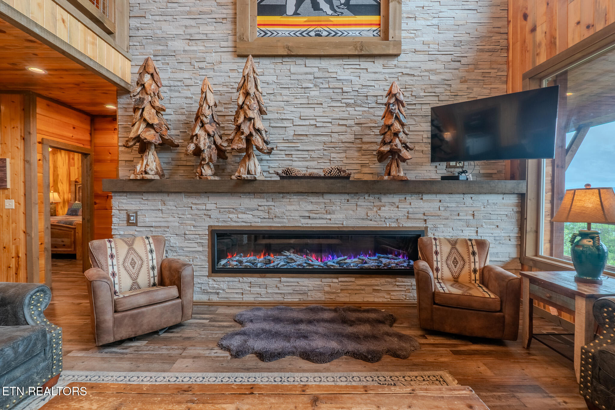 2414 Hackberry Drive