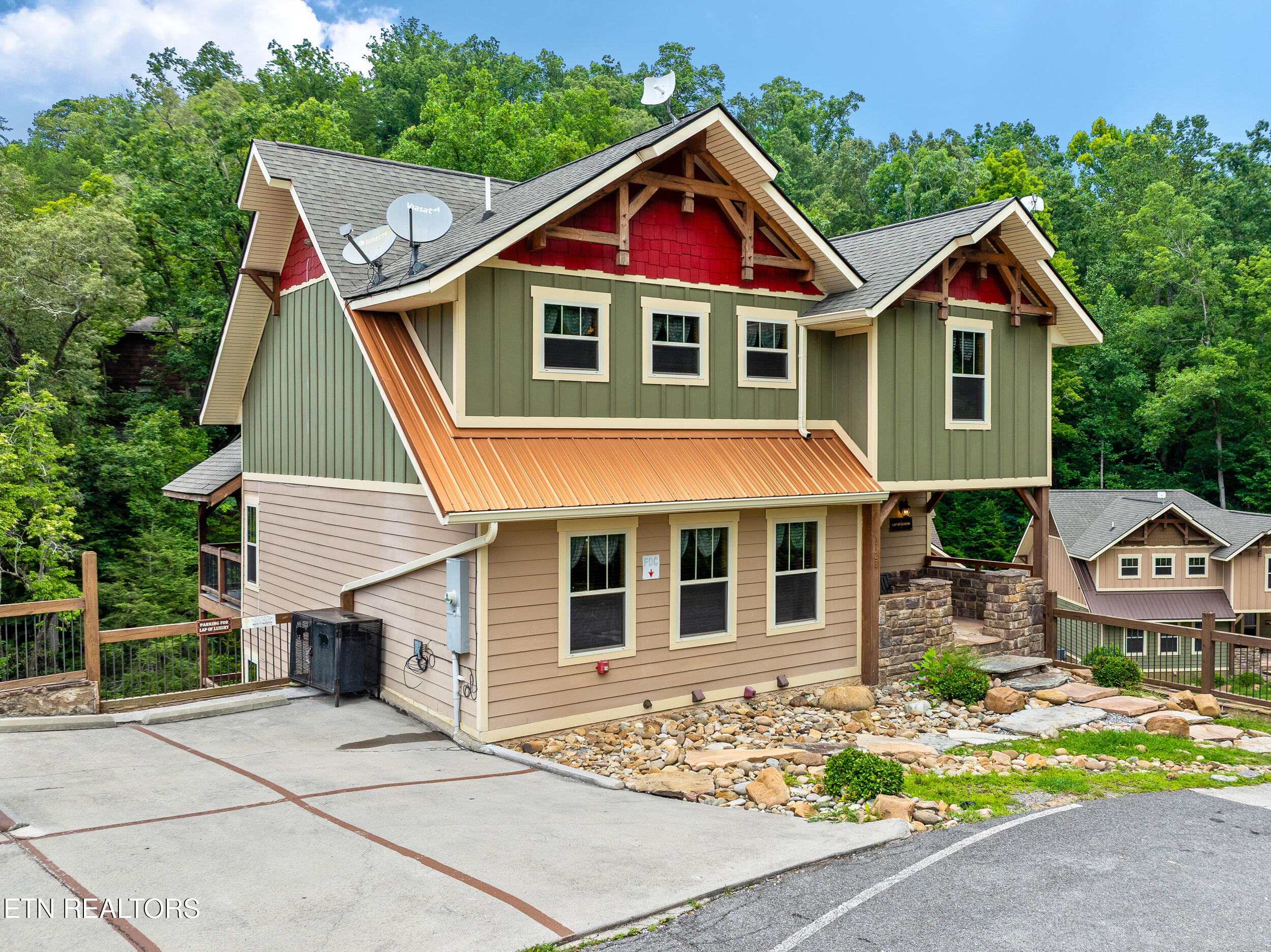 1123 Anastasia Way