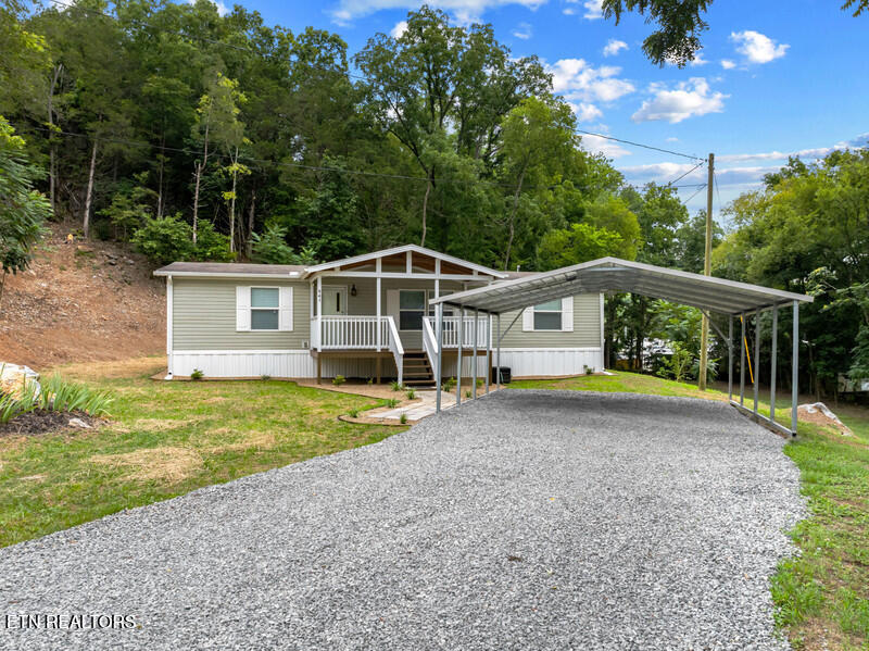 Photo of 941 Thinwood Drive Drive, Newport, TN 37821 (MLS # 1295718)