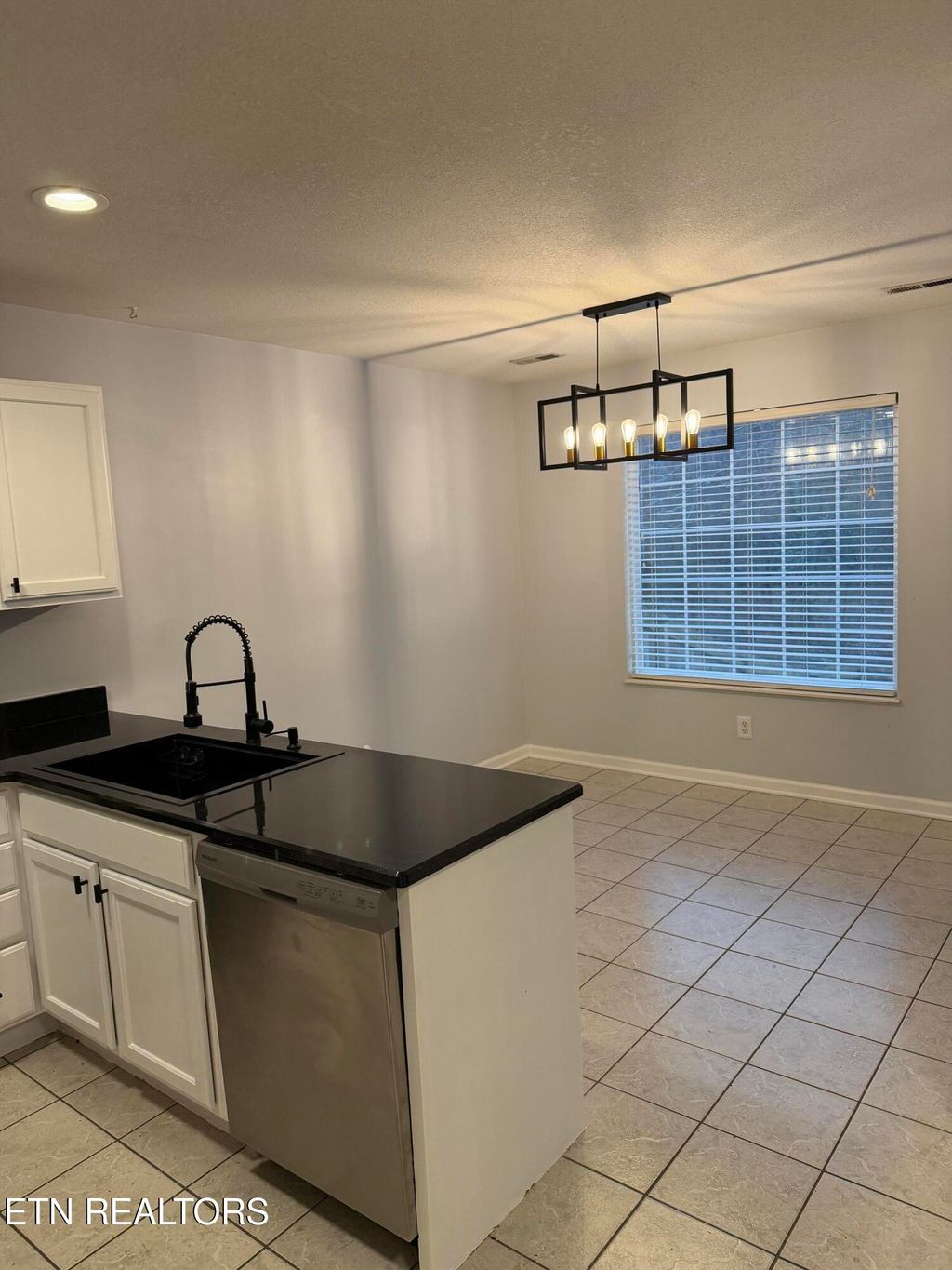 Photo of 1615 Joe Hinton Rd, Knoxville, TN 37931 (MLS # 1328714)