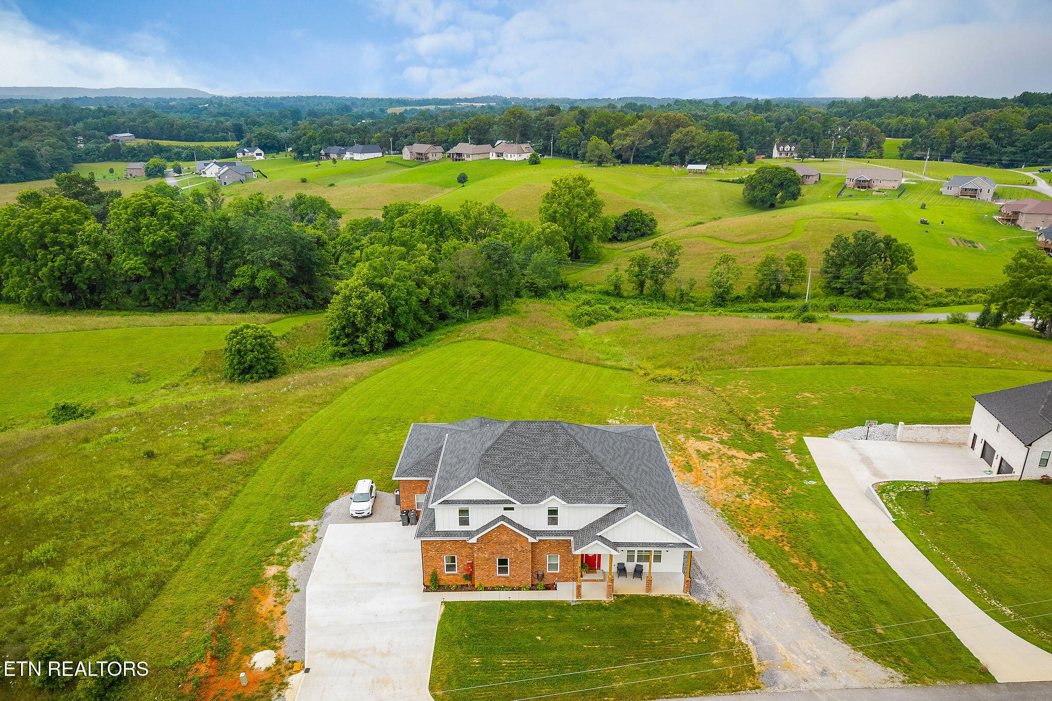 613 Blue Water Drive