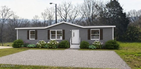 Photo of 707 Beardshire St, Sweetwater, TN 37874 (MLS # 1349862)
