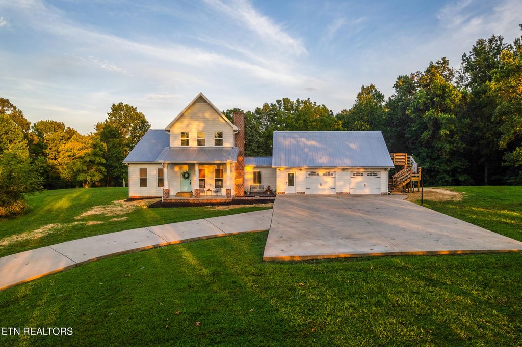 Photo of 329 Rayford Circle, Rutledge, TN 37861 (MLS # 1310643)