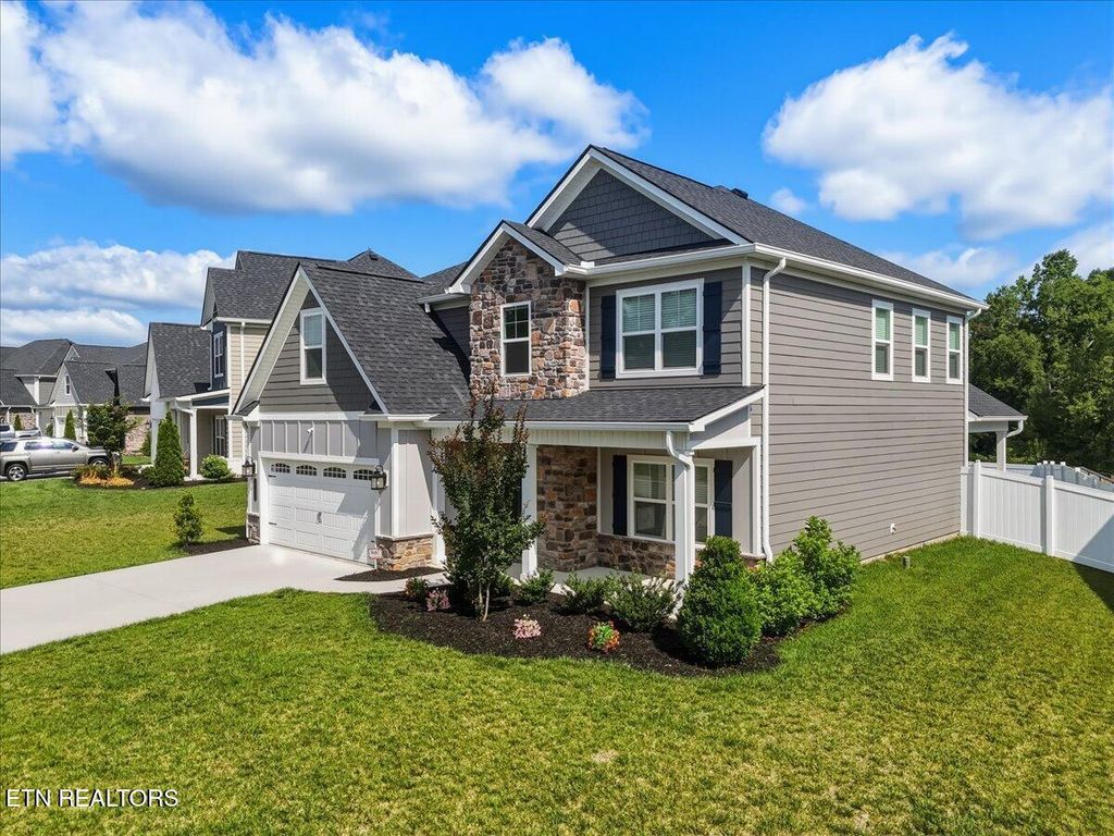 Photo of 1720 Melton Meadows Drive, Maryville, TN 37803 (MLS # 1344365)