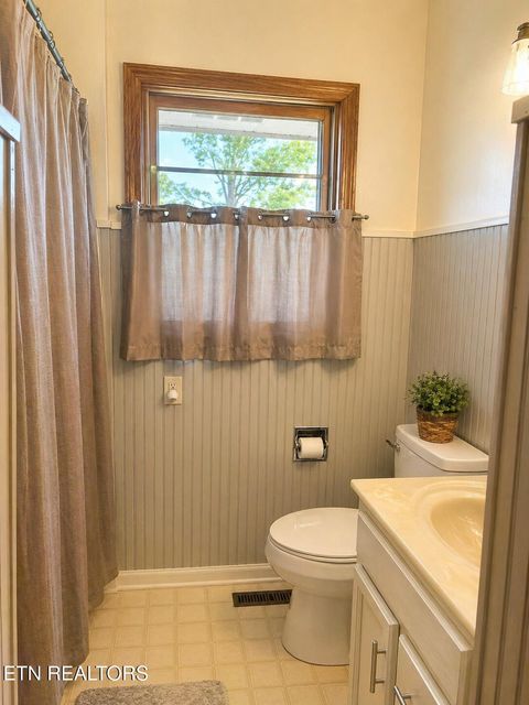 Tiny photo for 1848 Sparta Hwy, Crossville, TN 38572 (MLS # 1338268)