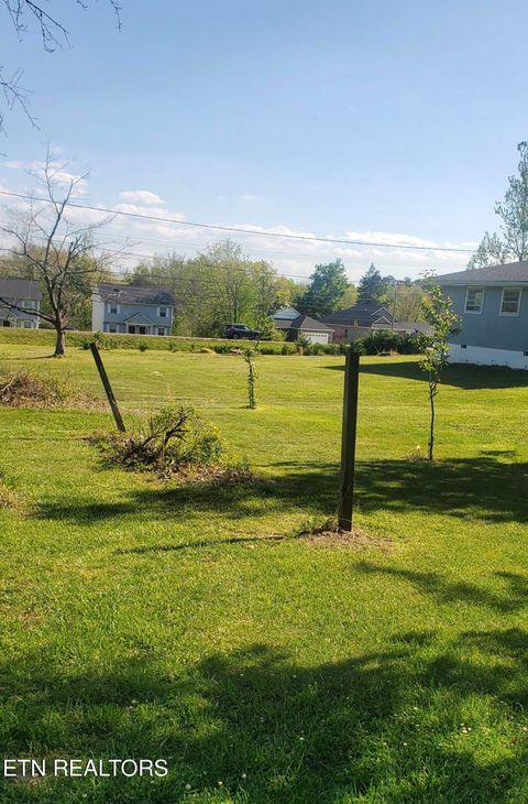 Tiny photo for 1848 Sparta Hwy, Crossville, TN 38572 (MLS # 1338268)