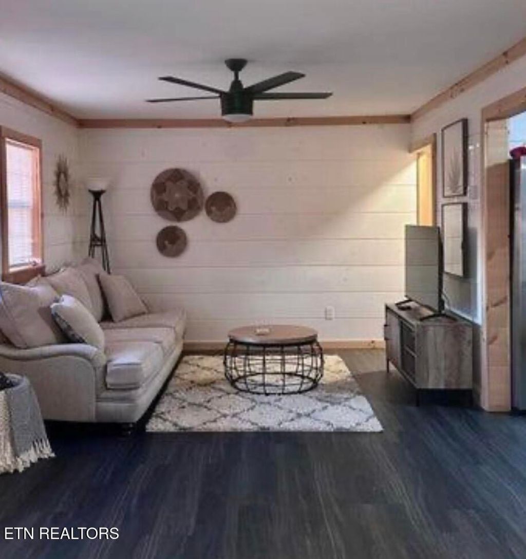 Photo of 217 Yoakum Rd, Speedwell, TN 37870 (MLS # 1325892)