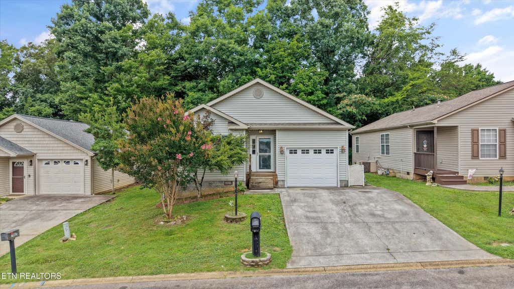 Photo of 7413 Werkbund Way, Knoxville, TN 37920 (MLS # 1345866)