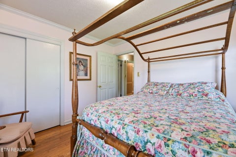 Tiny photo for 301 Cross St, Clinton, TN 37716 (MLS # 1349028)
