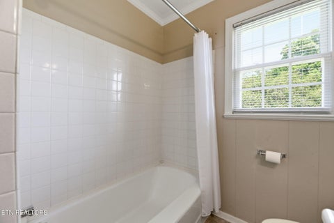 Tiny photo for 301 Cross St, Clinton, TN 37716 (MLS # 1349028)
