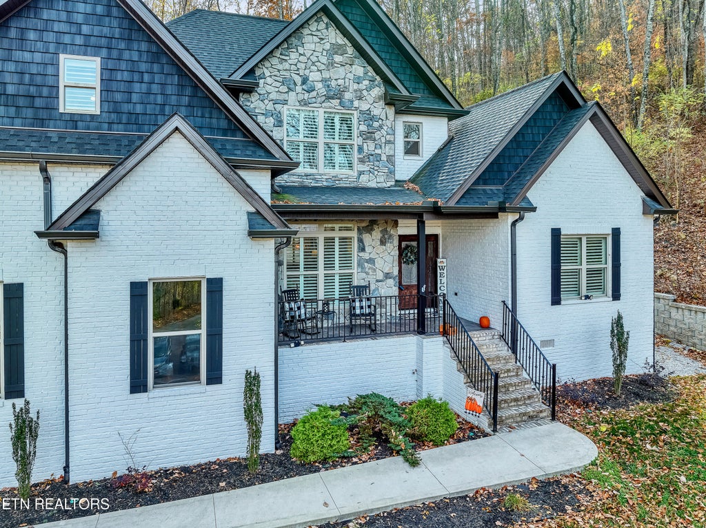 Photo of 4301 Falcon Ridge Way, Knoxville, TN 37921 (MLS # 1246078)