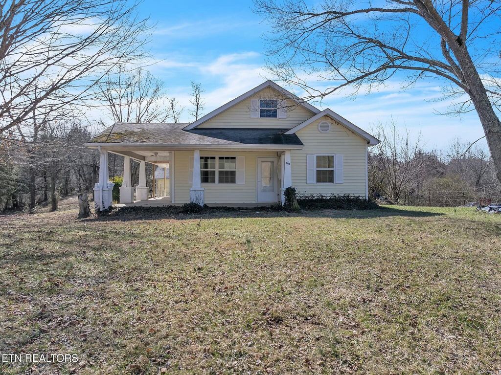 Photo of 380 Cardwell Ridge Rd, New Tazewell, TN 37825 (MLS # 1291846)